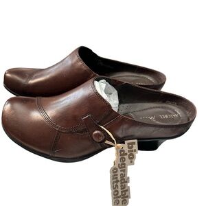MICHEL M - Women's Brown Leather Mules